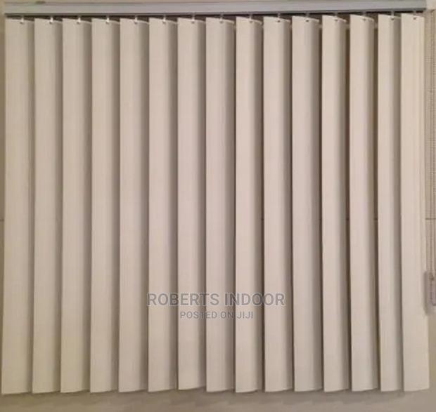 Add Elegance to Your Office With Vertical Office Blinds - thumbnail 2
