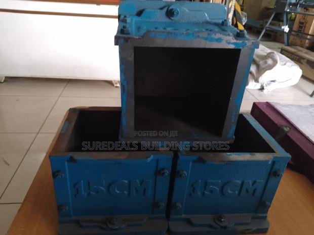 CUBE TEST Moulds/Concrete Testing Moulds - thumbnail 3