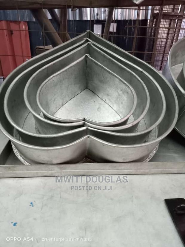 Commercial Baking Tins