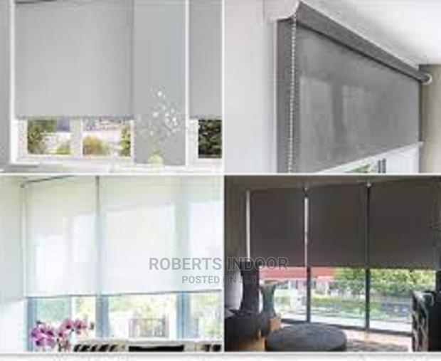 Get the Best of Both Worlds With Sunscreen Blinds