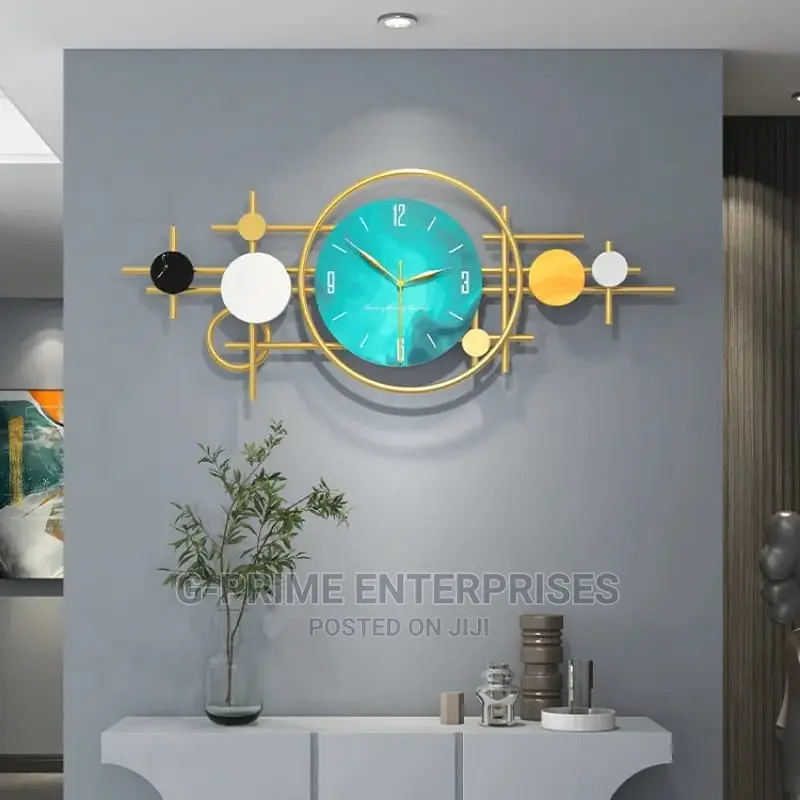 Wall Hanging Clock