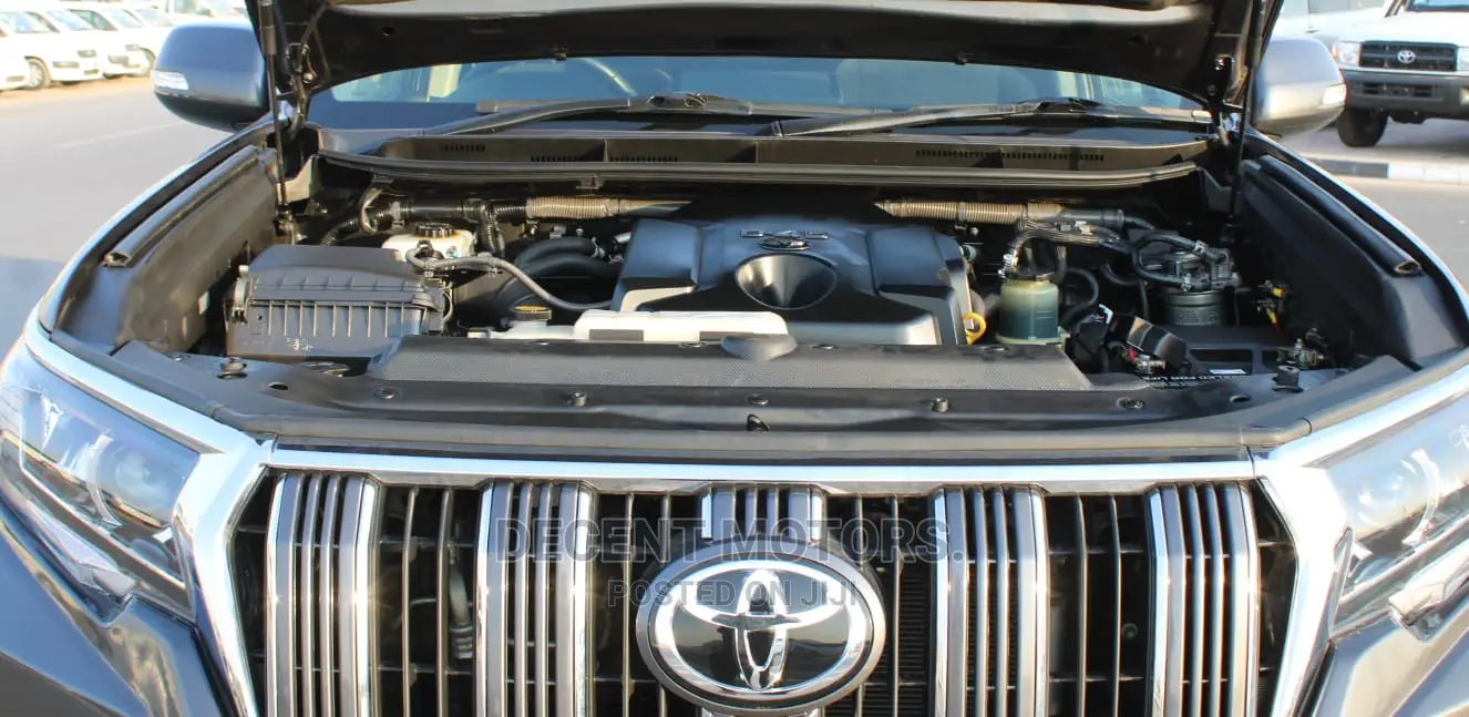 Toyota Land Cruiser Prado 2.8 2017 Brown