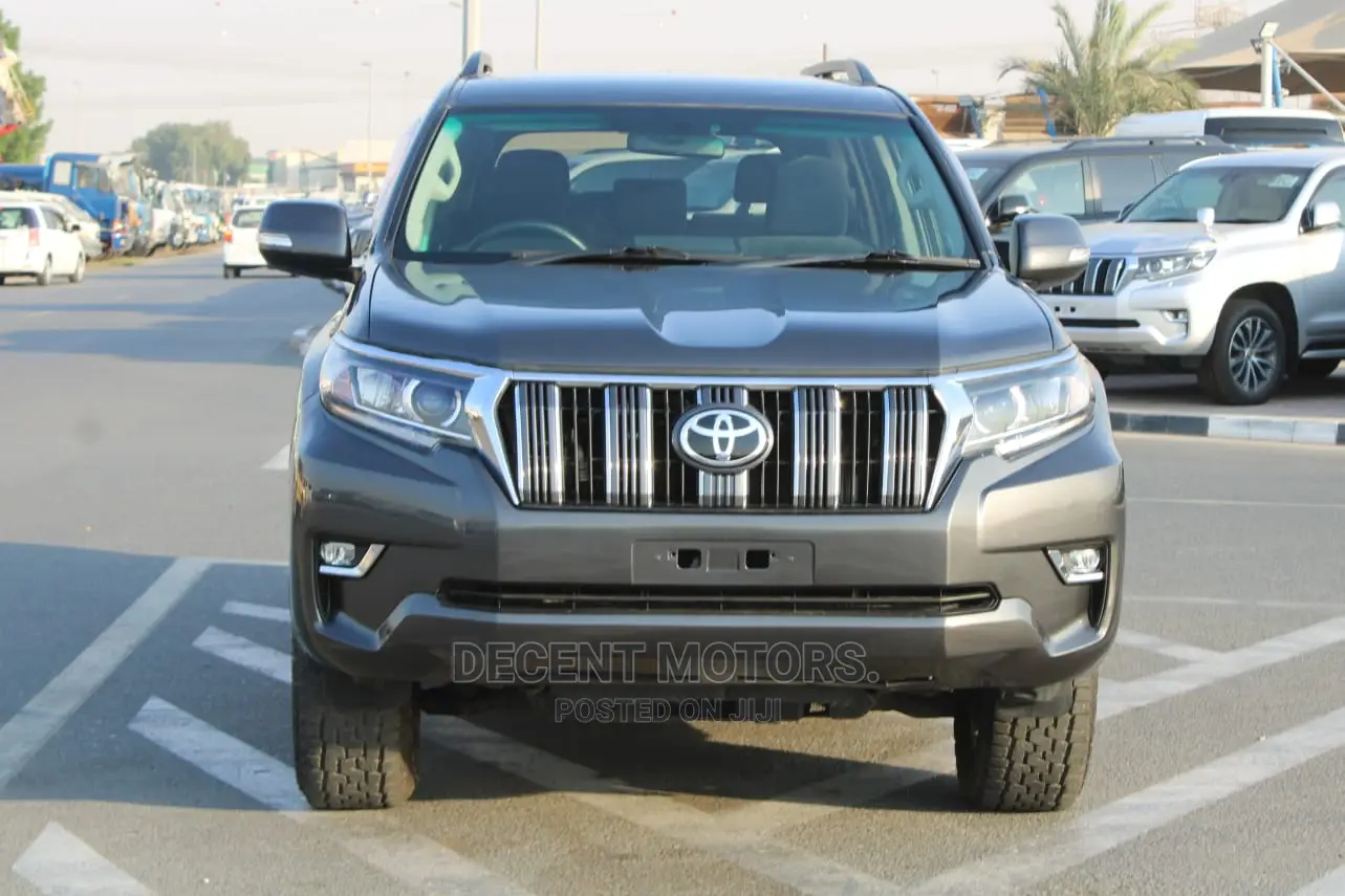 Toyota Land Cruiser Prado 2.8 2017 Brown