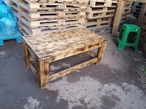 Smoked Out Coffee Pallet Table