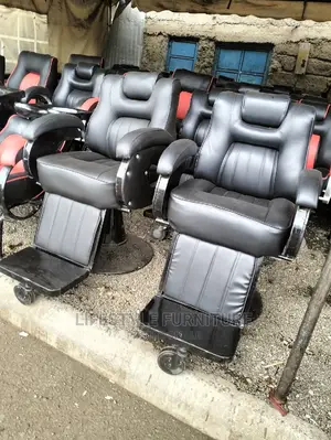 Classic Black Kinyozi Seats