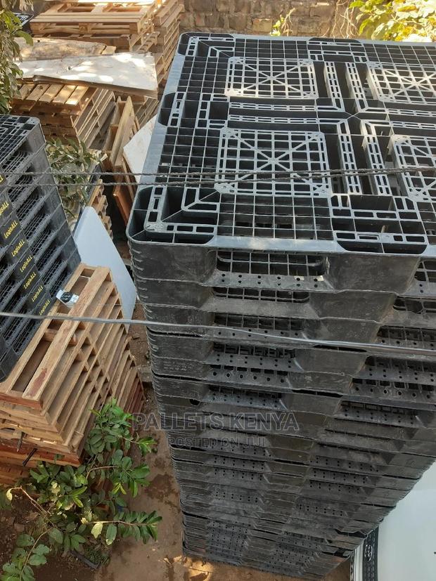 Used Plastic Pallets-003