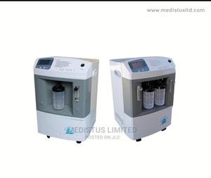 Oxygen Concentrator - thumbnail 2