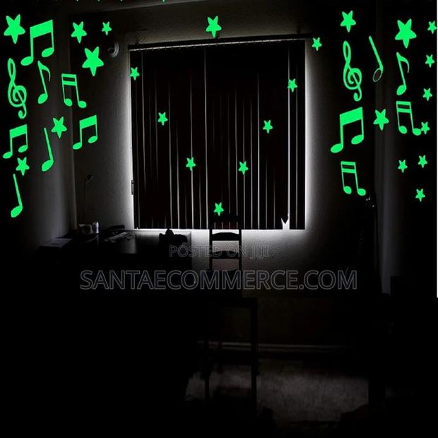 Glow In The Dark Luminous Music Note Tags Stickers. - main view