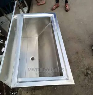 Heavy Gauge Stainless Steel Scrub Sink