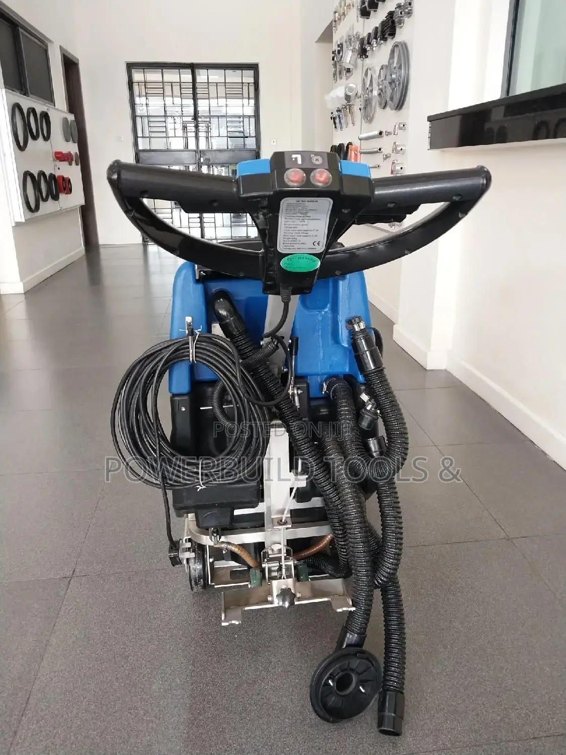 Aico Scrubber With Automatic Roller