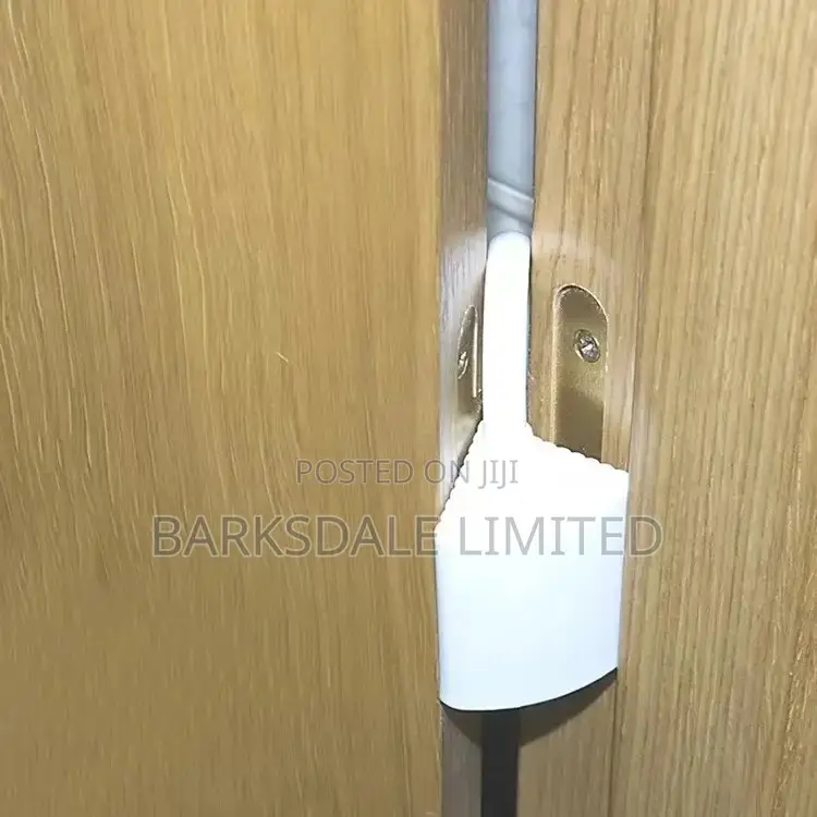 Childproof Anti-Pincher Door Lock Babyproof Finger Protector