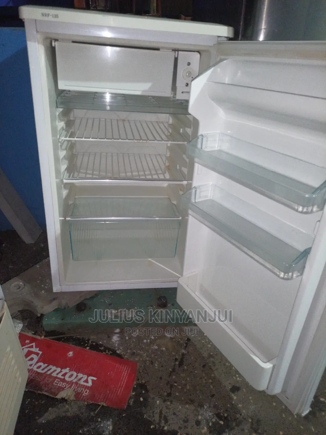 Mini Fridge 120l