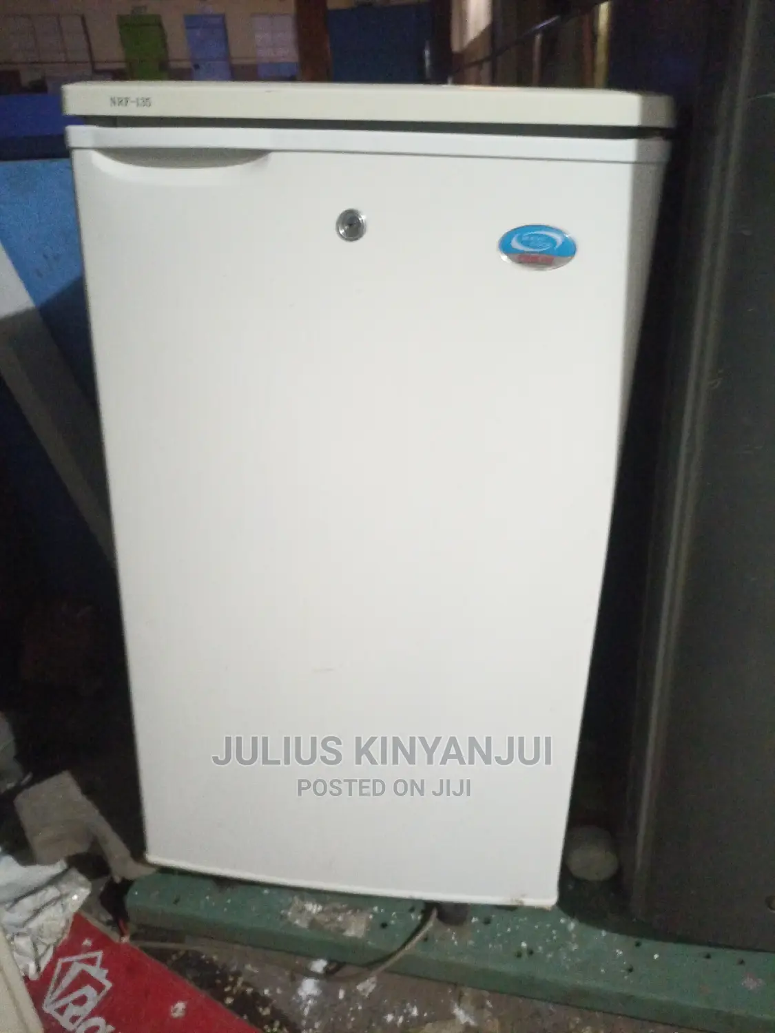 Mini Fridge 120l