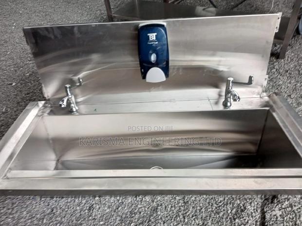 Scrub Sink With Taps and Soap Dispenser - main view