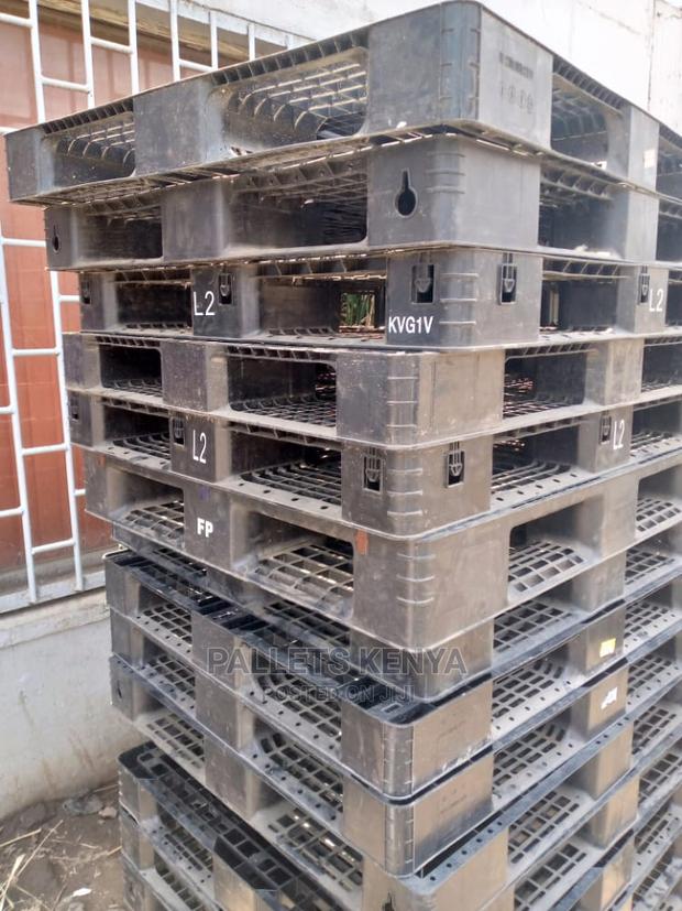 Plastic Pallets- 31 - main view
