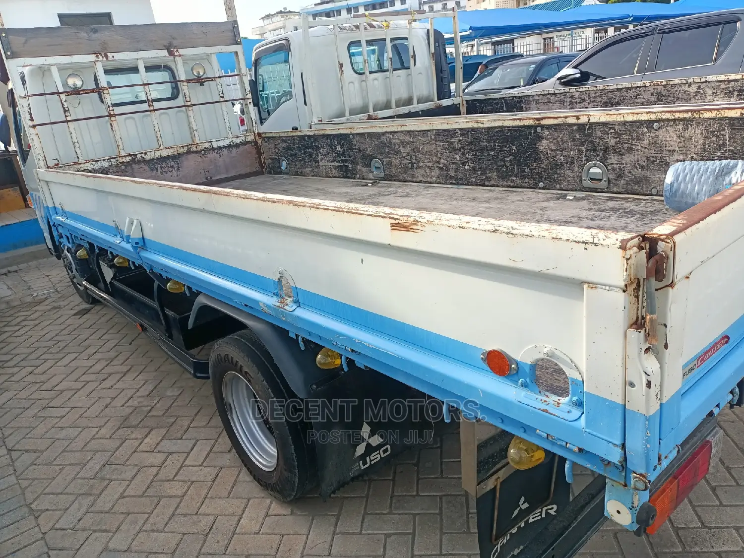 Mitsubishi Canter Longchassis 2015 White