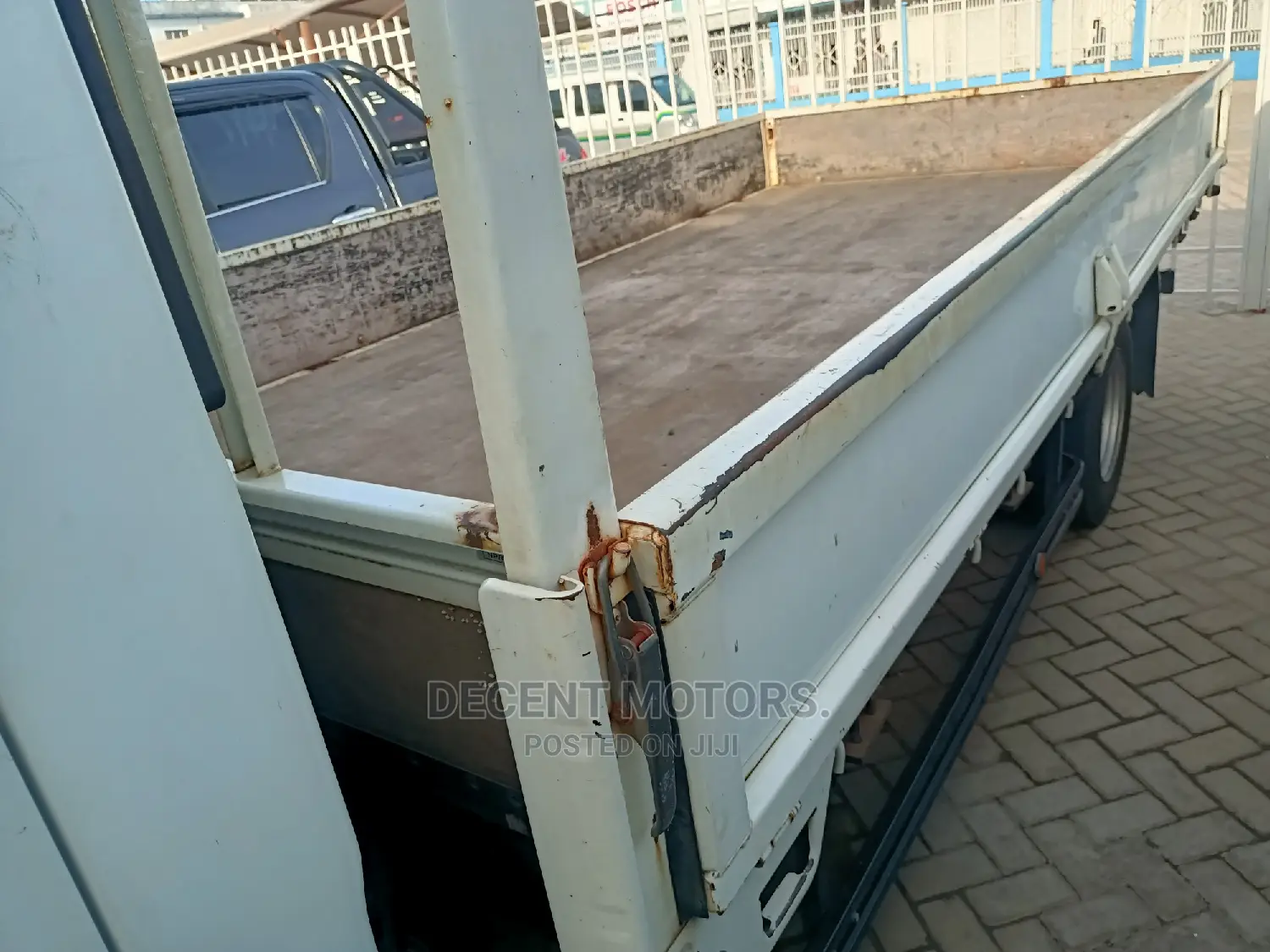 Isuzu Elf Long Chassis