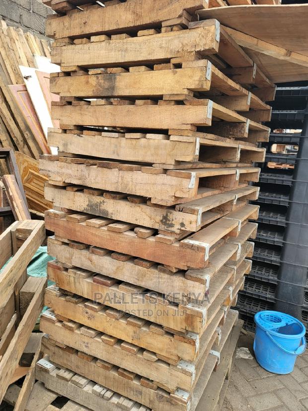 Wood Pallets- Frame Pallets F1