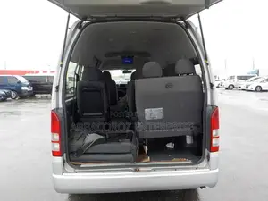Toyota Grand HiAce 2016 Silver