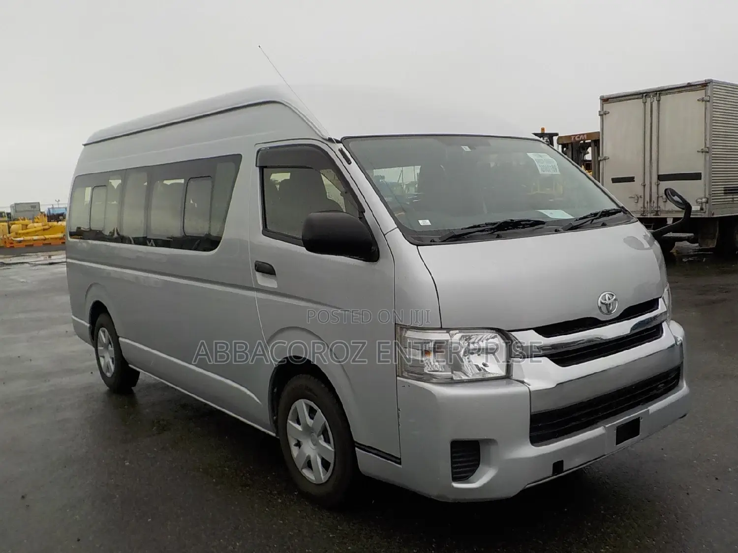 Toyota Grand HiAce 2016 Silver