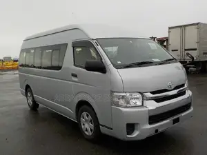 Toyota Grand HiAce 2016 Silver