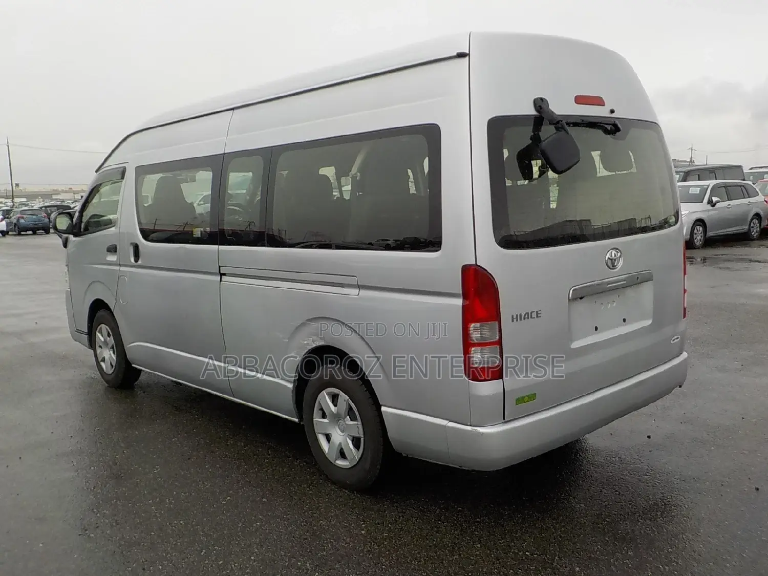 Toyota Grand HiAce 2016 Silver