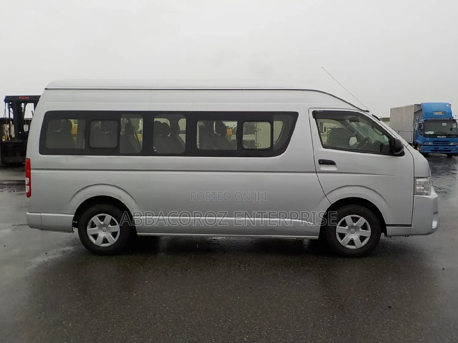 Toyota Grand HiAce 2016 Silver