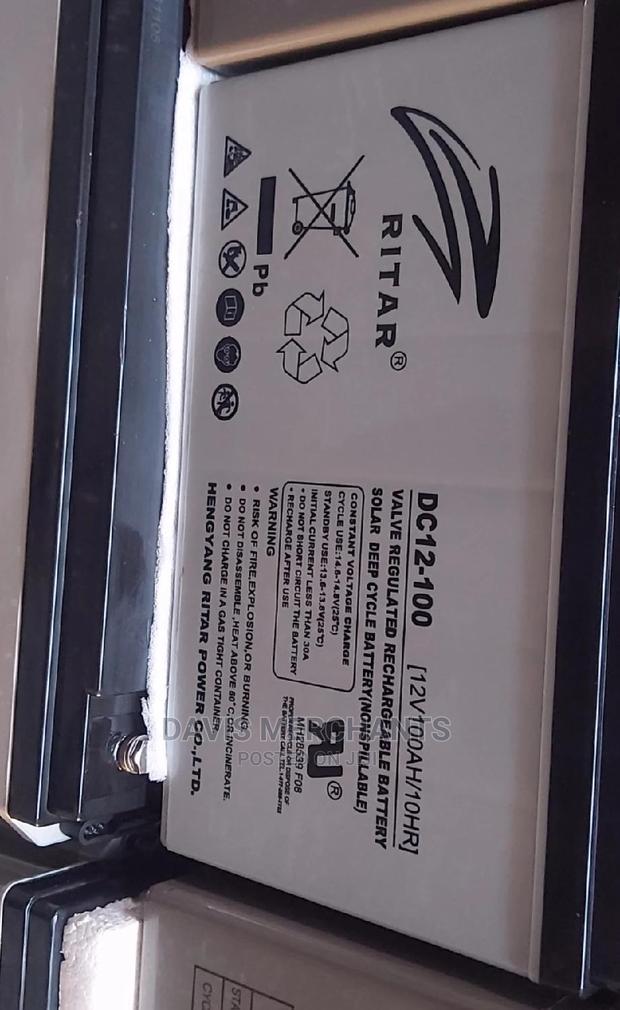 Solar Battery With 100 Amps - main view