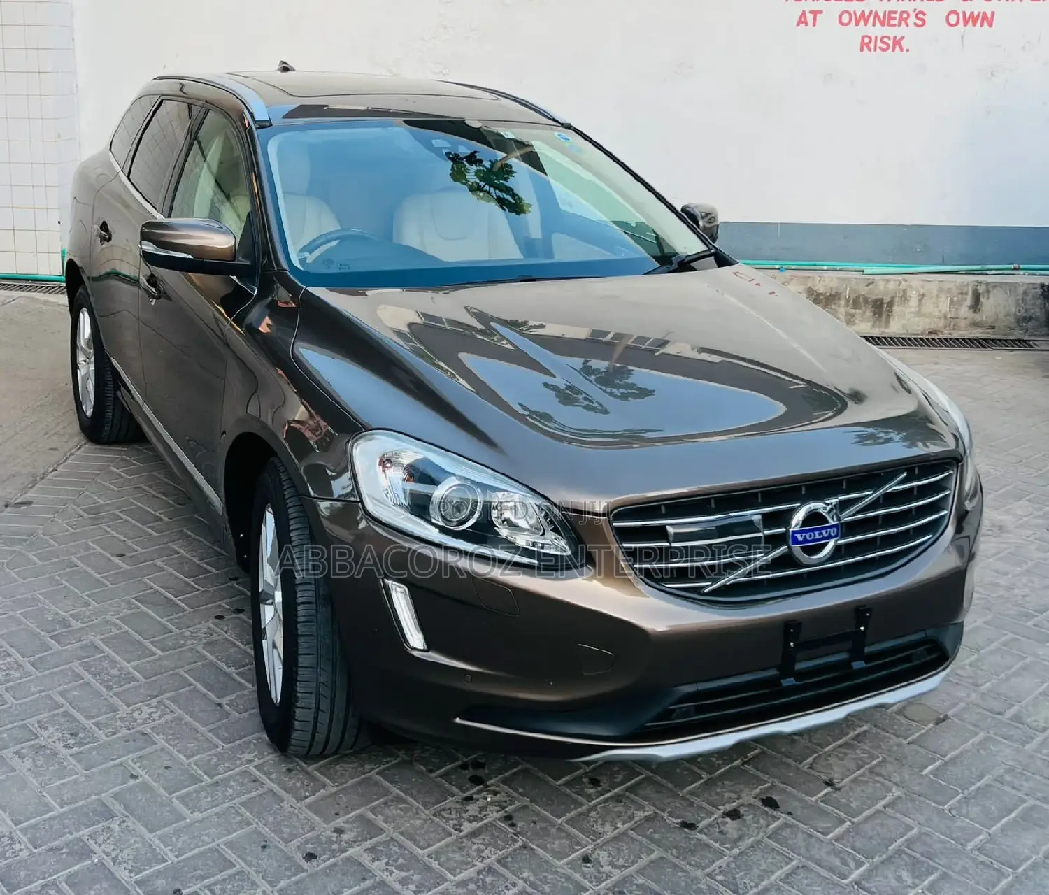 Volvo XC60 2015 Brown