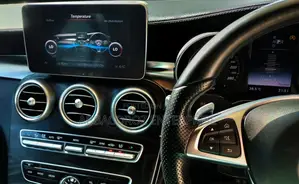Mercedes-Benz C180 2015 Pearl