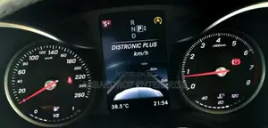 Mercedes-Benz C180 2015 Pearl
