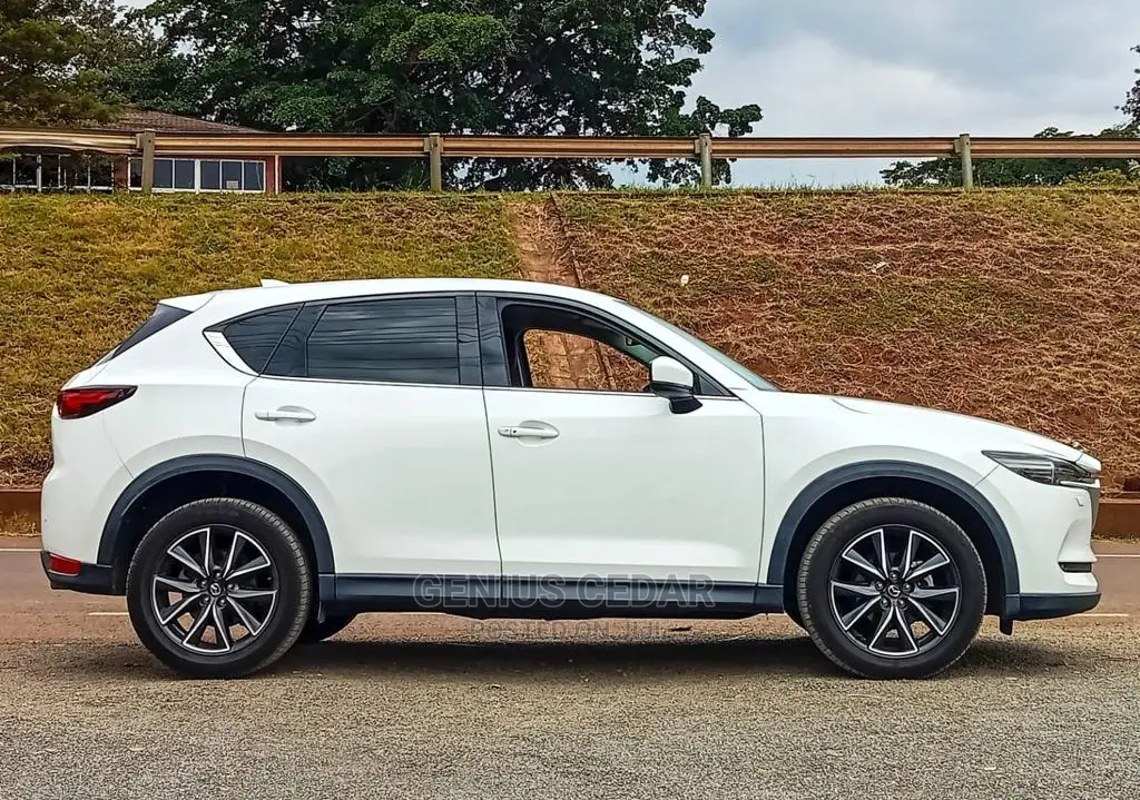 Mazda CX-5 2017 White