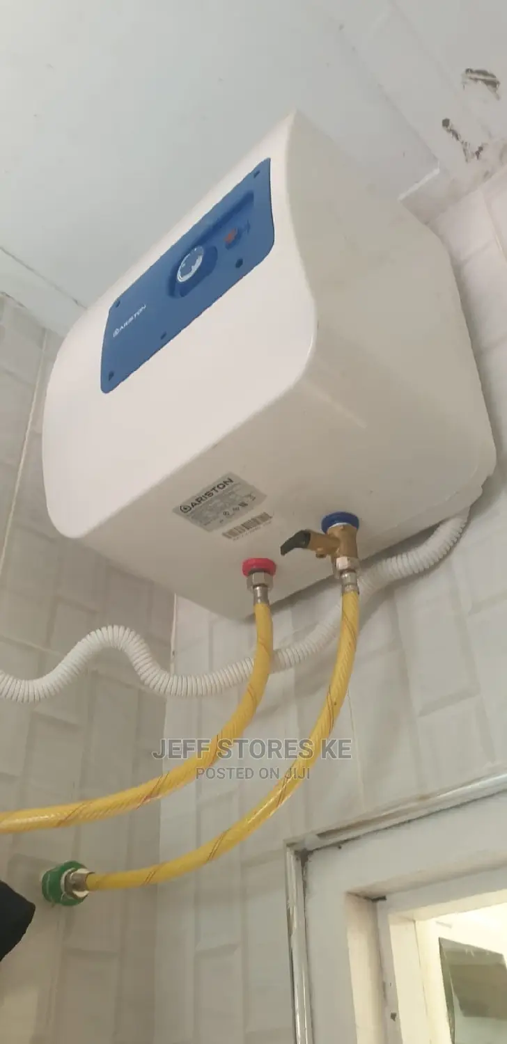 Ariston Water Heater 10 Litres Capacity