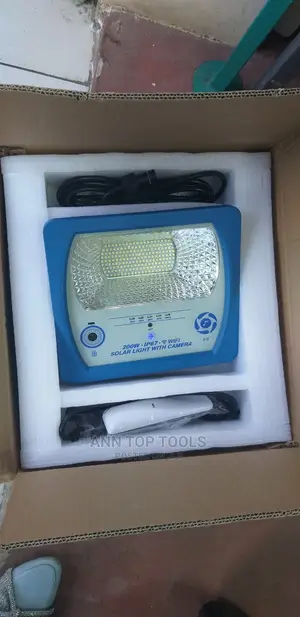200W IP67 WIFI Solar Light With Camera