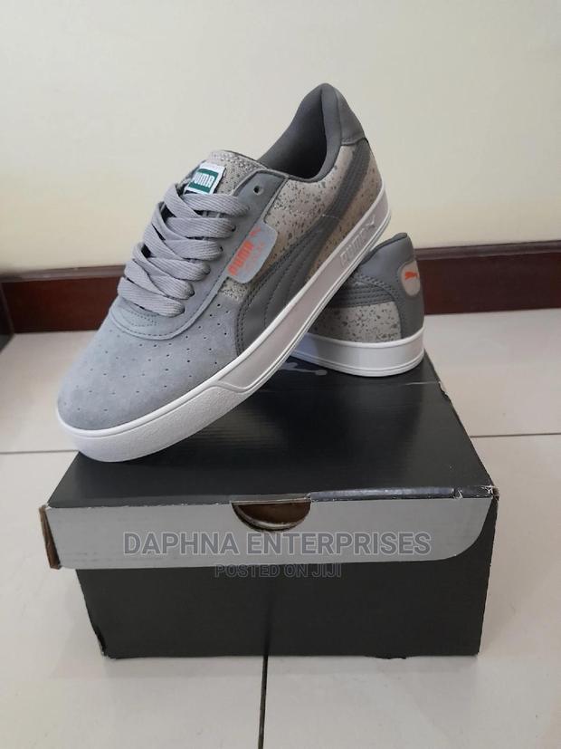 Puma Sneekers - main view