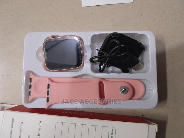 New I7 Pro Max Smartwatch - thumbnail 4