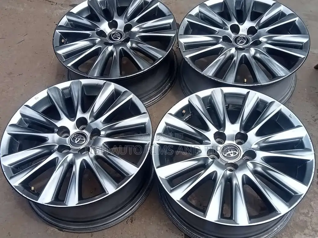 Toyota Harrier 18 Inch Rims Set