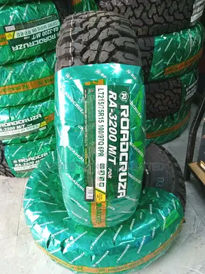 215/75r15 Roadcruza M/T Tyre