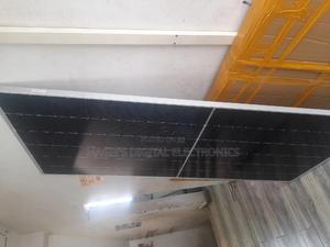 All Weather Solar Panel 300watts - main view