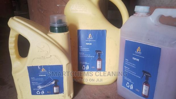 Living Room Perfume - thumbnail 5