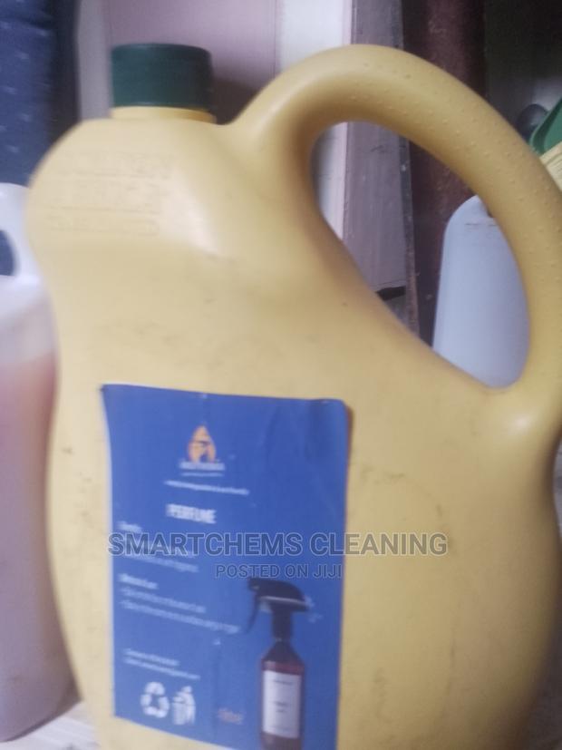 Living Room Perfume - thumbnail 6