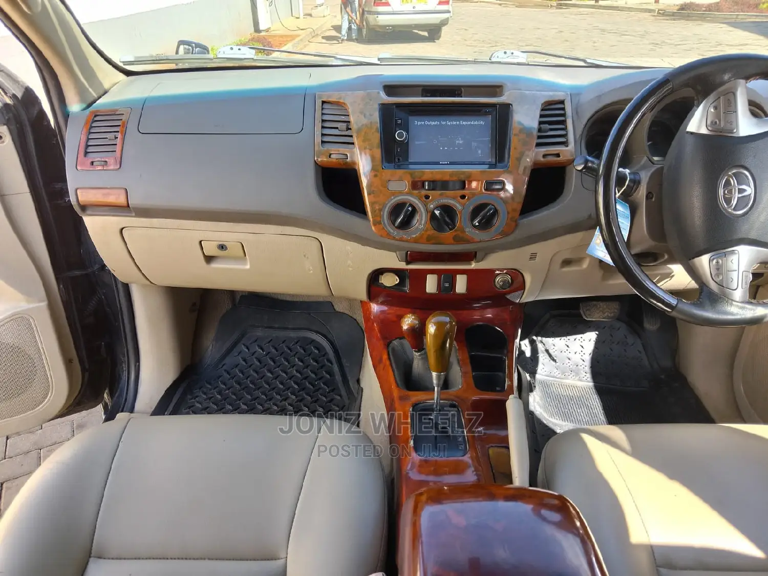 Toyota Hilux 2.7 VVTi 4x4 SRX 2008 Black