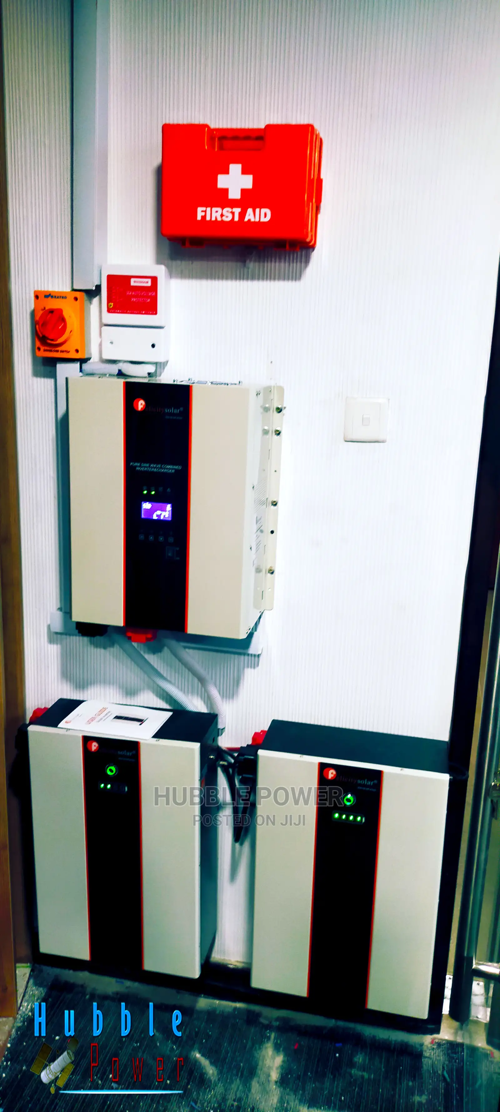 Back-Up Storage Inverter Charger 5kva Coupled to Lithium Ion