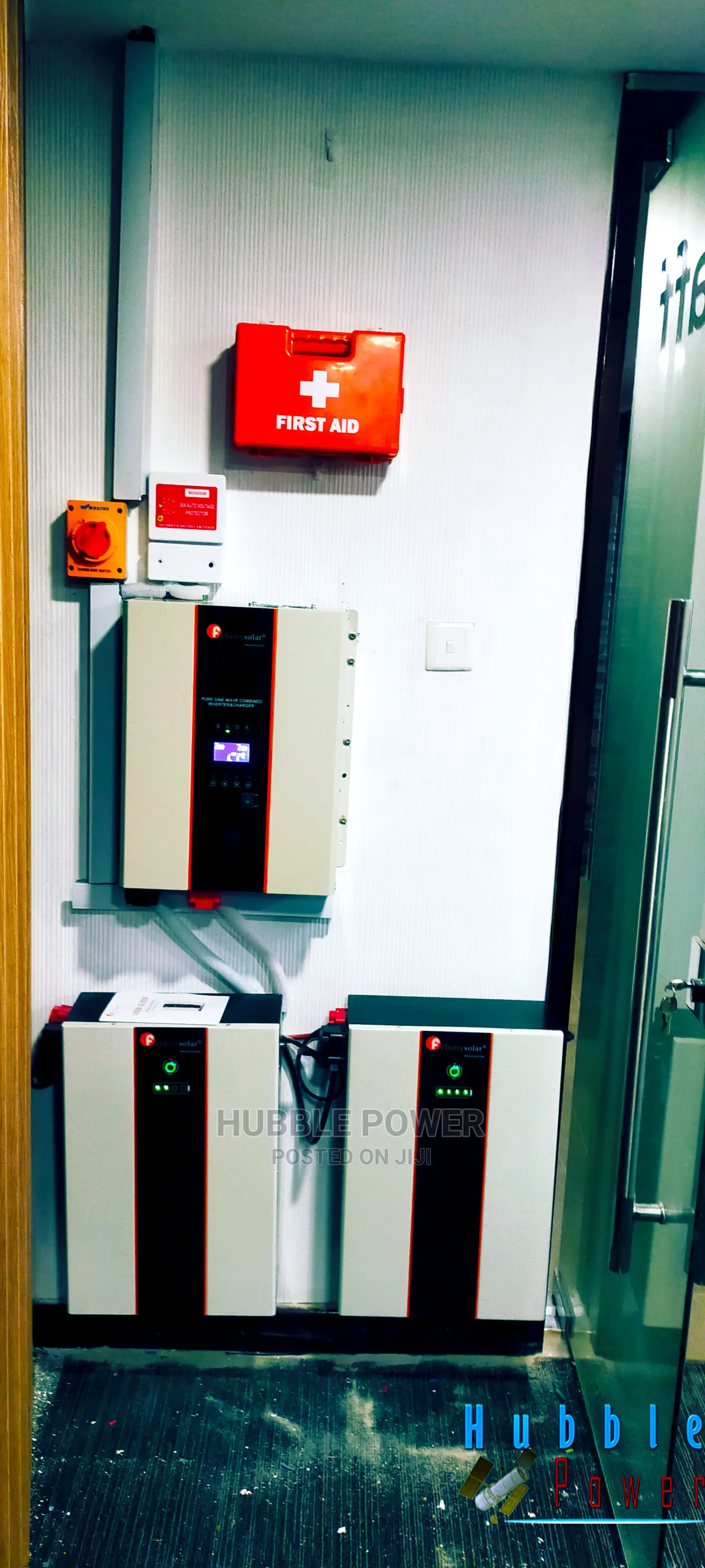 Back-Up Storage Inverter Charger 5kva Coupled to Lithium Ion