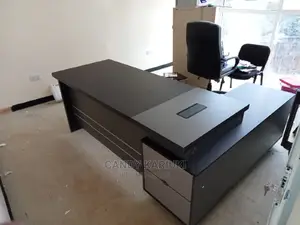 2 M Executive Office Desk