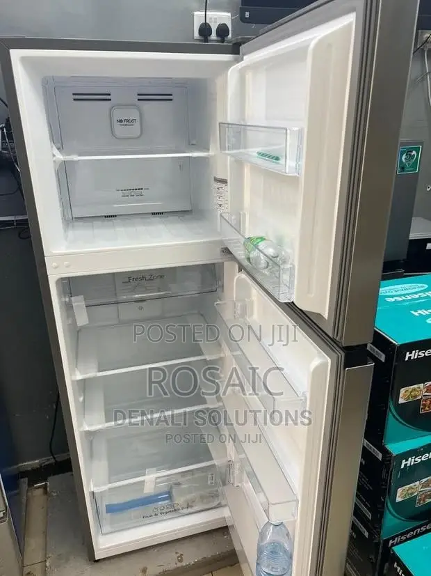 Hisense Fridge Tm Nofrost 320 Liters 
Gas Recessed Handle