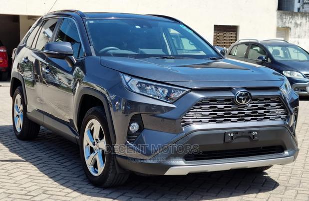 Toyota RAV4 2019 Gray
