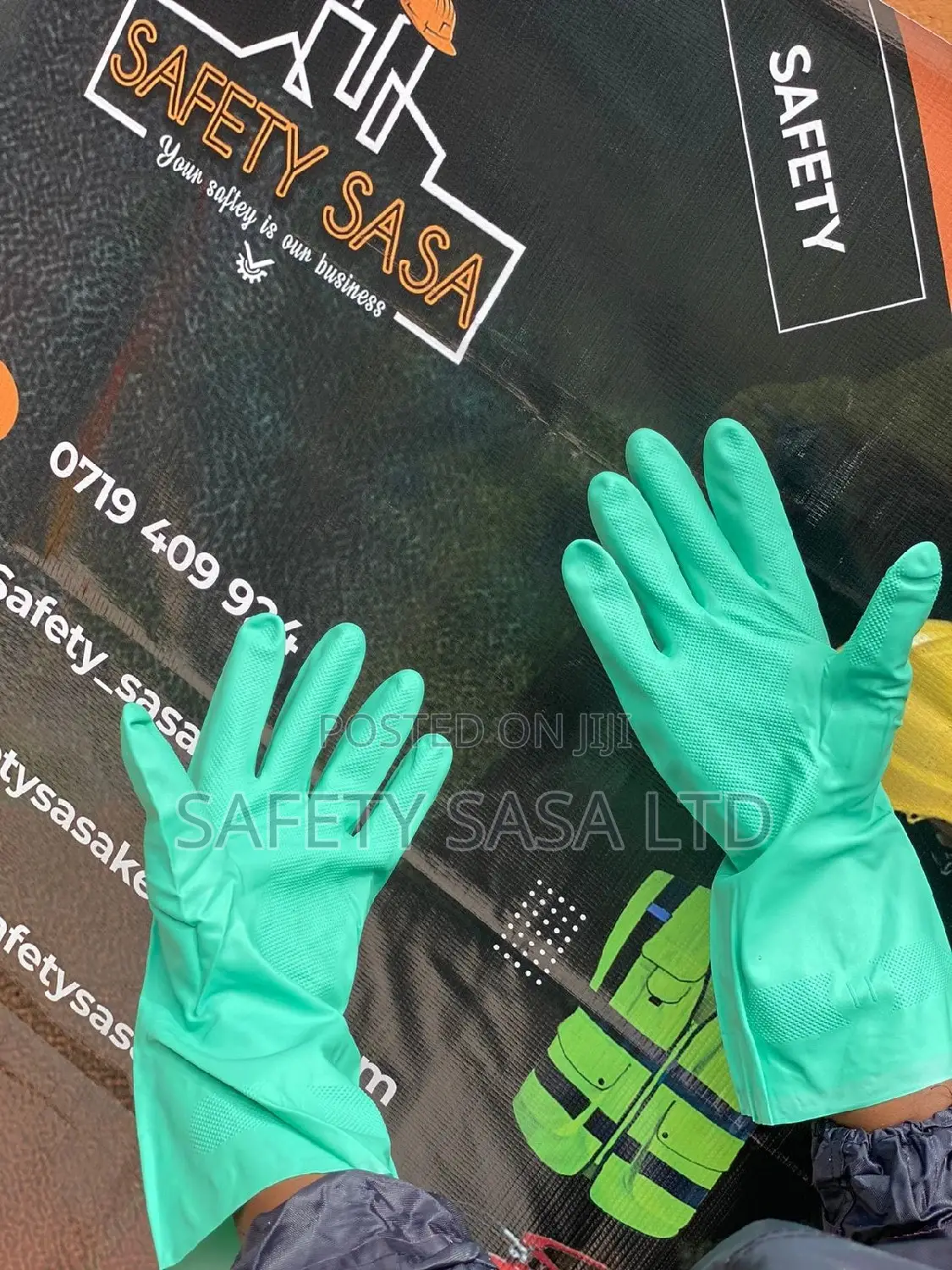 Reusable Nitrile Gloves