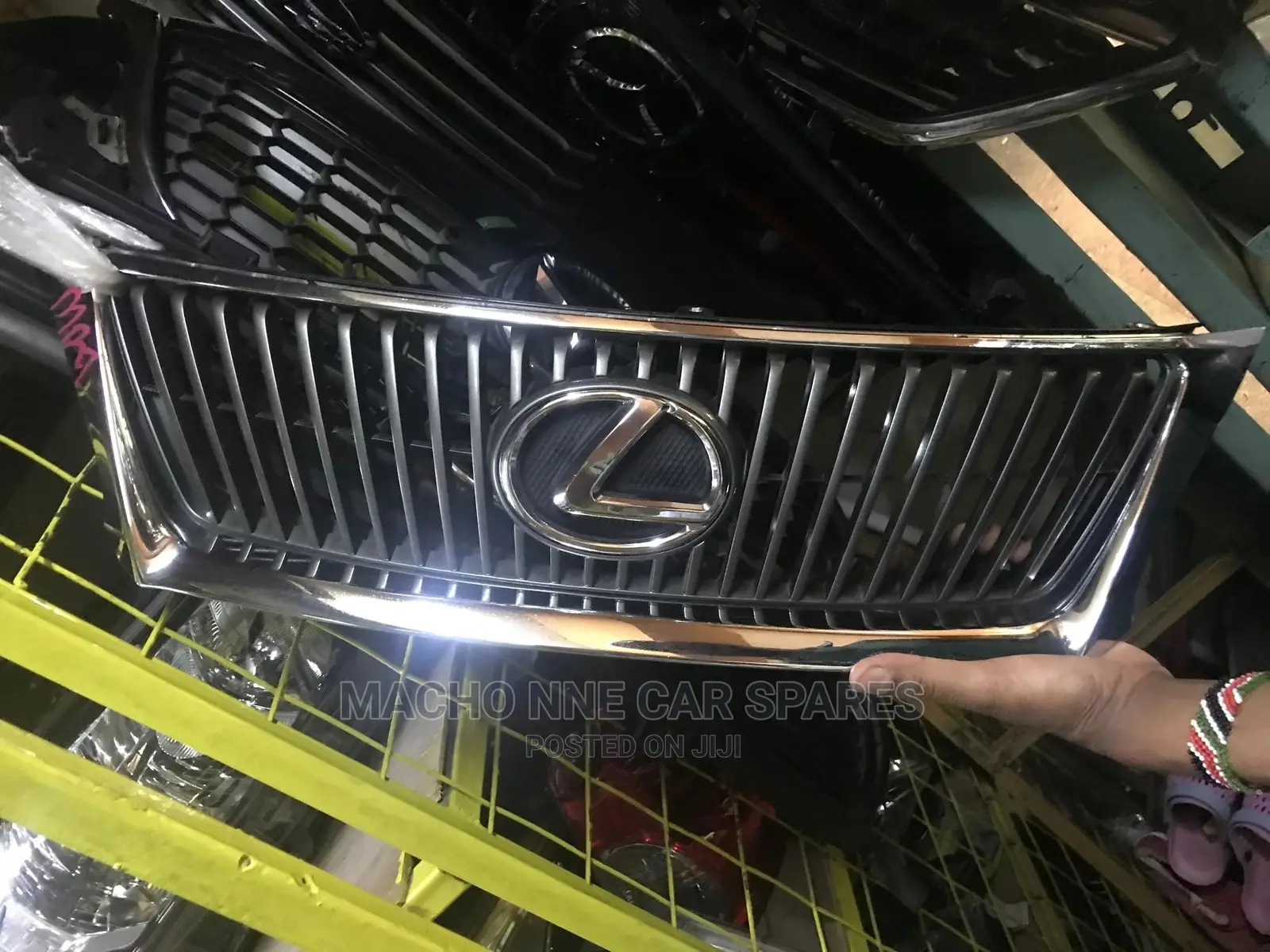 Lexus 270 Grill