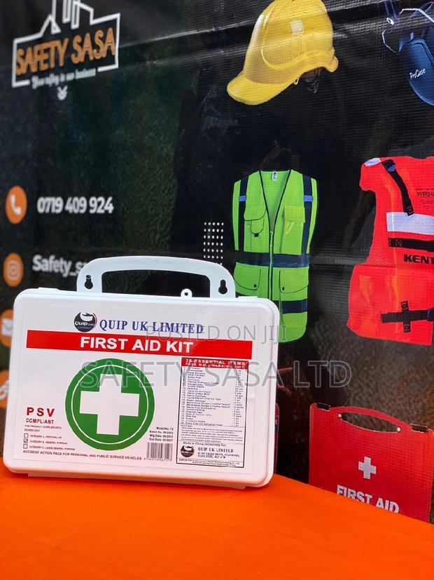 First Aid Kit Medium Size - thumbnail 2